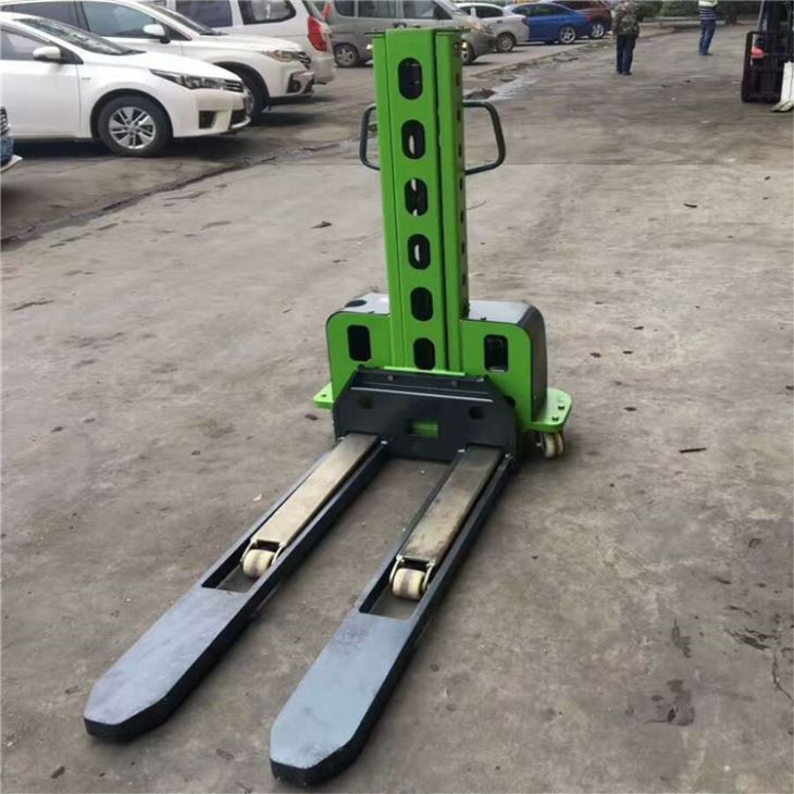 Convenient Mini 500kg Self Loading Stacker factory